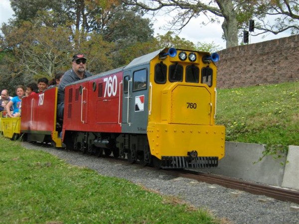At Keirunga Park, Havelock North, Labour Weekend 2009.